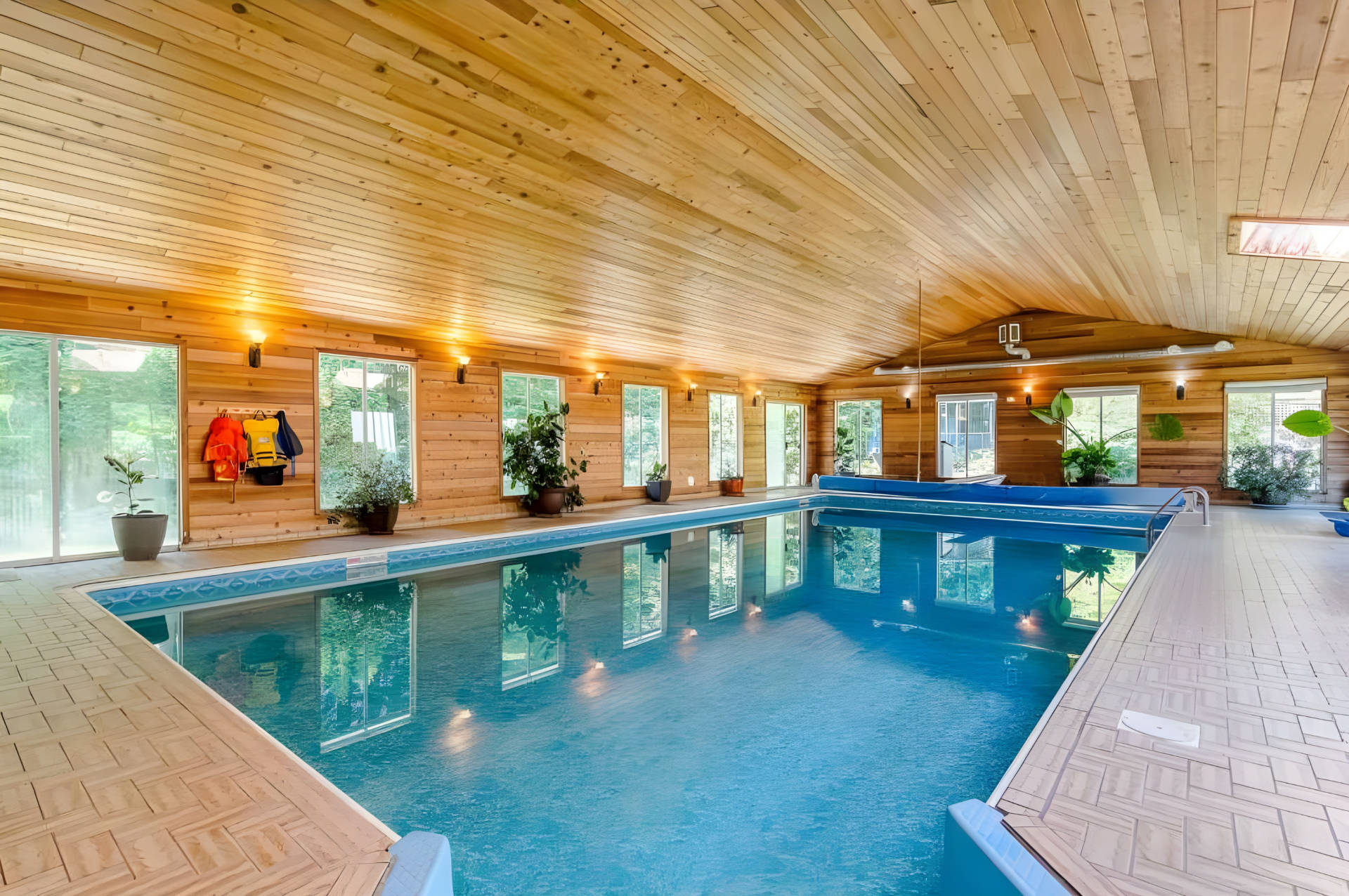 Mission Keystone Pool Owner